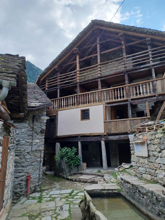 Ca' Scocc, Antica Casa Di Montagna In Valsesia Villa Mollia Bagian luar foto